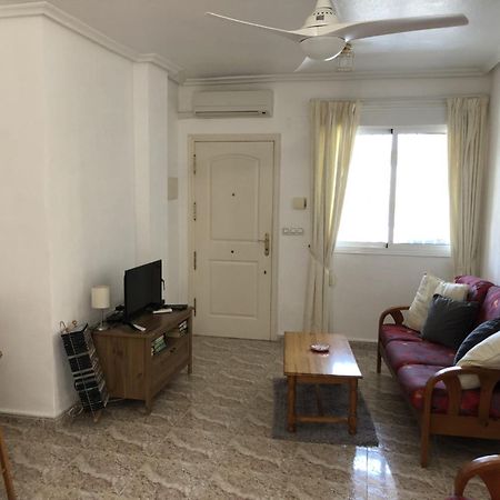 Torrevieja, La Torreta Ground Floor Apartment With Large Private Patio Garden Eksteriør billede